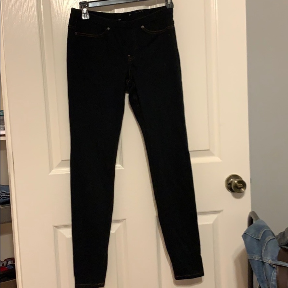 HUE Leggings